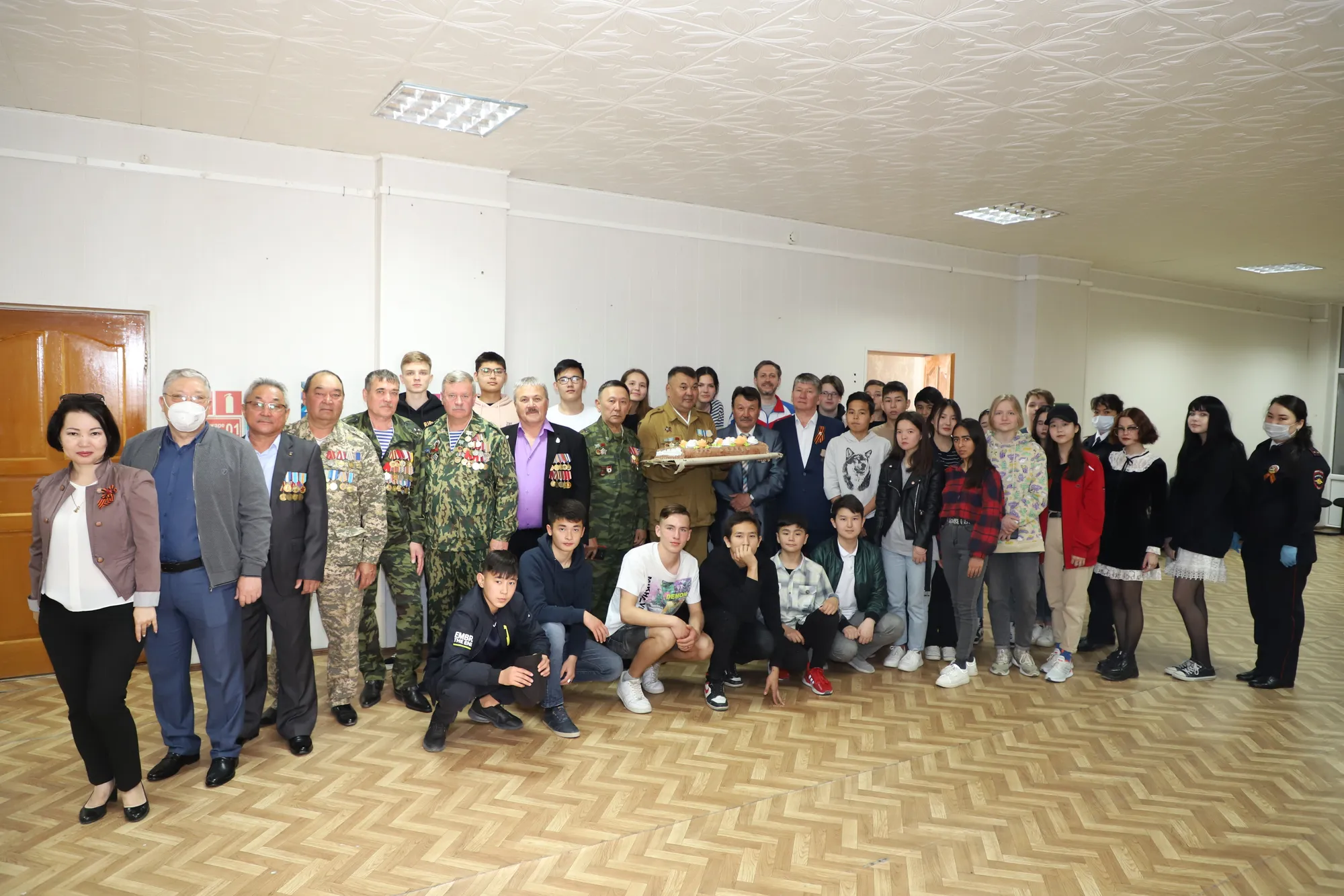 1 мая в Центре поддержки молодежных инициатив «Звездный Кампус» состоялась встреча ветеранов Афганской войны со школьниками города Байконур.