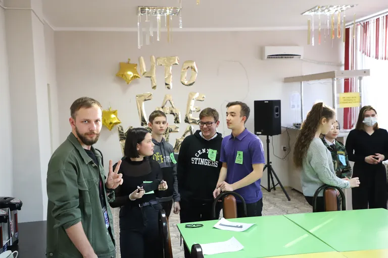 27 ноября в ГКУ ЦПМИ «Будущее Байконура» продолжила свою работу  «Школа актива «Пуск» для участников и актива городского движения детей и молодежи.