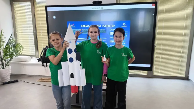 🚀 «Космические корабли»: второй день в «Сириусе» открыл мир ракетостроения.