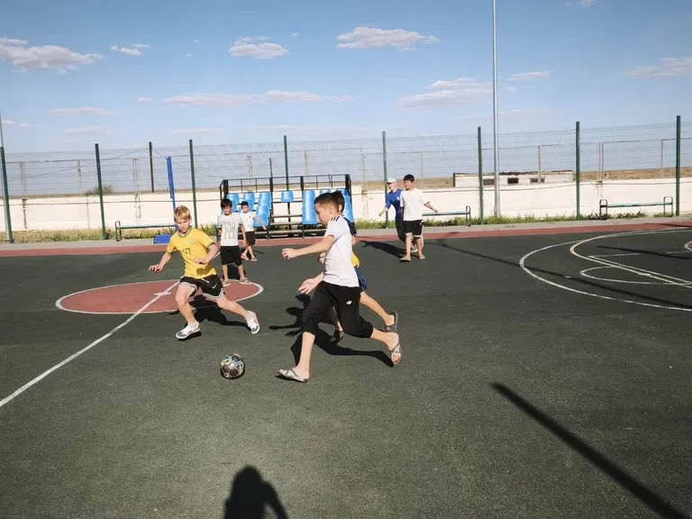 🏆 «Чемпионы нашего двора»: спорт, дружба и море улыбок! ☀