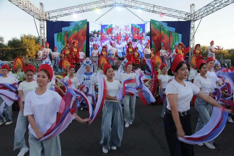 08.09.2026 Яркие выступления конкурсантов на фестивале «Дружба народов»